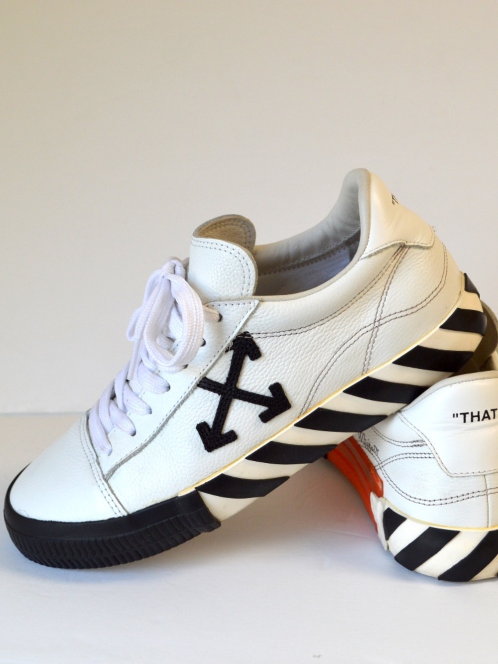 Off white leather Sneaker shoes white with white and black and orange size 40